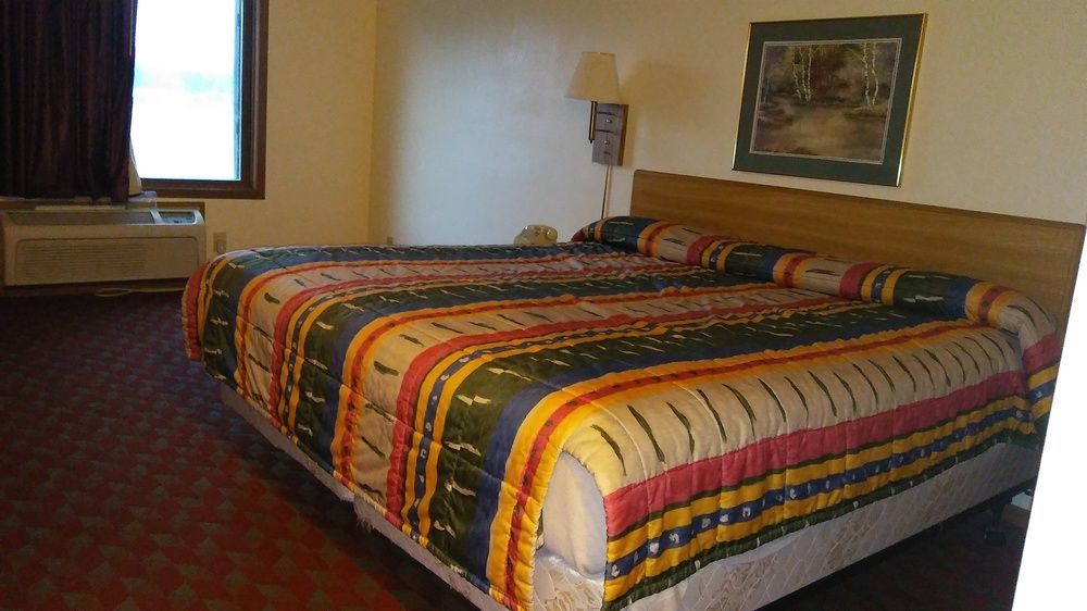 Sunset Inn Williamsburg Luaran gambar